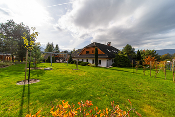 +420 739 604 767 I vaclav.adamcik@re-max.cz I prodej nemovitosti Malenovice - Prodej domu 230 m², Malenovice