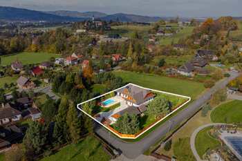 +420 739 604 767 I vaclav.adamcik@re-max.cz I prodej nemovitosti Malenovice - Prodej domu 230 m², Malenovice