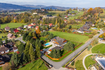 +420 739 604 767 I vaclav.adamcik@re-max.cz I prodej nemovitosti Malenovice - Prodej domu 230 m², Malenovice