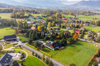 +420 739 604 767 I vaclav.adamcik@re-max.cz I prodej nemovitosti Malenovice - Prodej domu 230 m², Malenovice