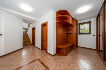 +420 739 604 767 I vaclav.adamcik@re-max.cz I prodej nemovitosti Malenovice - Prodej domu 230 m², Malenovice