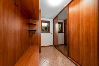 +420 739 604 767 I vaclav.adamcik@re-max.cz I prodej nemovitosti Malenovice - Prodej domu 230 m², Malenovice