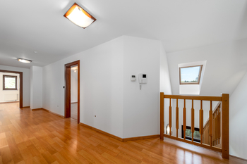 +420 739 604 767 I vaclav.adamcik@re-max.cz I prodej nemovitosti Malenovice - Prodej domu 230 m², Malenovice