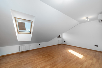 +420 739 604 767 I vaclav.adamcik@re-max.cz I prodej nemovitosti Malenovice - Prodej domu 230 m², Malenovice