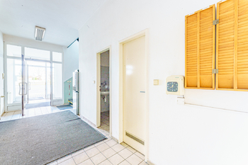 Pronájem skladovacích prostor 2043 m², Dobříš