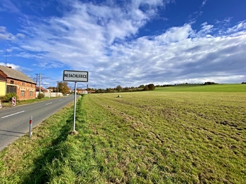 Prodej pozemku 1470 m², Nedachlebice