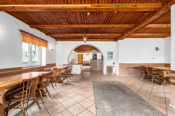Pronájem restaurace 170 m², Boršov nad Vltavou