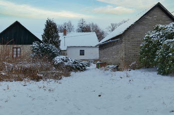 Stodola a dřevník - Prodej chaty / chalupy 119 m², Heřmaničky