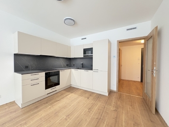 Pronájem bytu 2+kk v osobním vlastnictví 59 m², Praha 9 - Vysočany