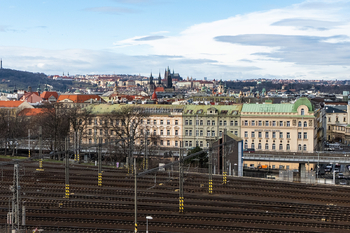 Výhled na hrad - Prodej bytu 3+1 v osobním vlastnictví 83 m², Praha 3 - Žižkov