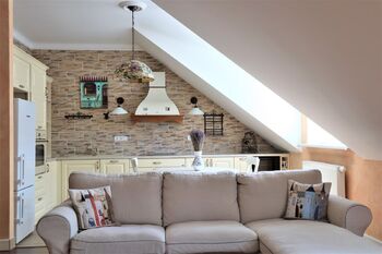 Prodej bytu 2+kk v osobním vlastnictví 76 m², Karlovy Vary