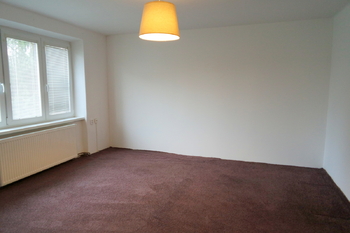 Pronájem bytu 2+1 v osobním vlastnictví 61 m², Hradec Králové