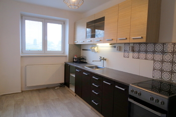 Pronájem bytu 2+1 v osobním vlastnictví 61 m², Hradec Králové