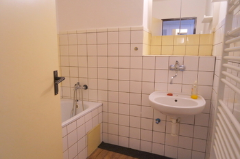 Pronájem bytu 2+1 v osobním vlastnictví 61 m², Hradec Králové