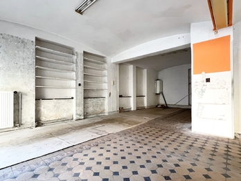 obchodní prostor/byt - Prodej domu 240 m², Hrob