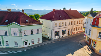 Prodej domu 240 m², Hrob