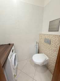 Pronájem bytu 1+kk v osobním vlastnictví 38 m², Praha 5 - Zličín