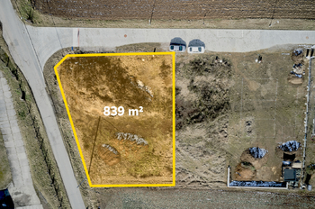 Prodej pozemku 839 m², Hvozdnice