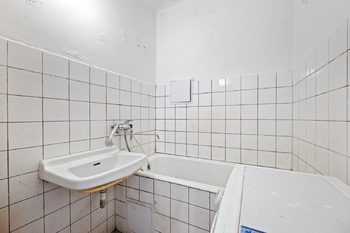 Koupelna - Prodej bytu 4+kk v osobním vlastnictví 96 m², Praha 10 - Vršovice