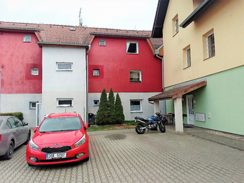 Prodej bytu 3+kk v osobním vlastnictví 63 m², Břežany II