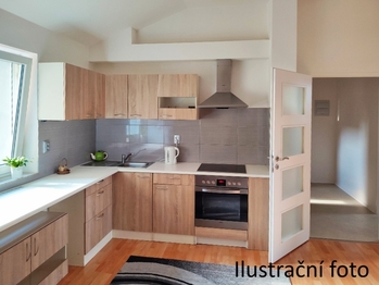 Prodej bytu 3+kk v osobním vlastnictví 63 m², Břežany II