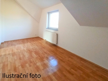 Prodej bytu 3+kk v osobním vlastnictví 63 m², Břežany II