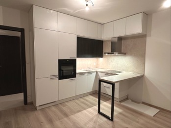 Pronájem bytu 2+kk v družstevním vlastnictví 78 m², Praha 9 - Prosek