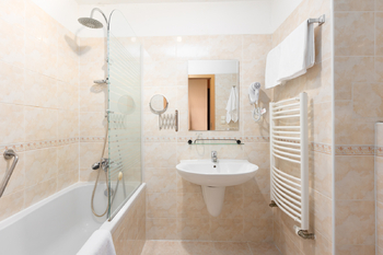 Prodej ubytovacího zařízení 1580 m², Karlovy Vary