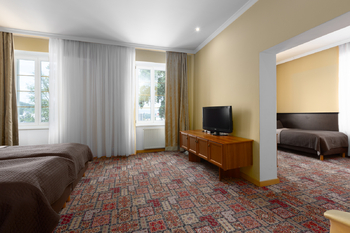 Prodej ubytovacího zařízení 1580 m², Karlovy Vary