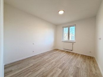 ložnice - Pronájem bytu 3+kk v osobním vlastnictví 81 m², České Budějovice