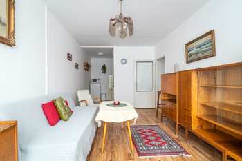 Prodej bytu 2+kk v osobním vlastnictví 45 m², Praha 8 - Kobylisy