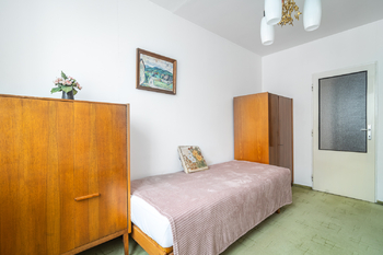 Prodej bytu 2+kk v osobním vlastnictví 45 m², Praha 8 - Kobylisy