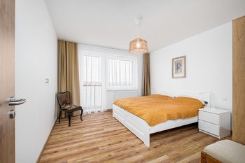 Ložnice - Prodej bytu 2+kk v osobním vlastnictví 73 m², České Budějovice