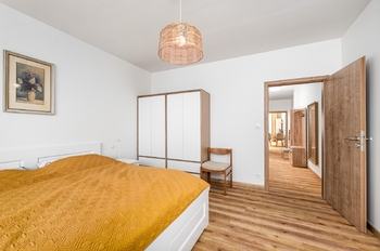 Ložnice - Prodej bytu 2+kk v osobním vlastnictví 73 m², České Budějovice