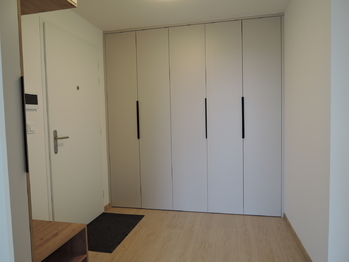 Pronájem bytu 3+kk v osobním vlastnictví 67 m², Hostivice