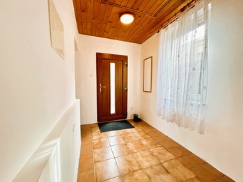 Pronájem bytu 1+1 v osobním vlastnictví 42 m², Praha 9 - Újezd nad Lesy