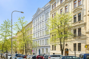 Prodej bytu 2+kk v osobním vlastnictví 72 m², Praha 2 - Vinohrady