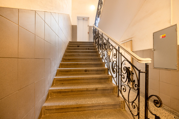 Prodej bytu 2+kk v osobním vlastnictví 72 m², Praha 2 - Vinohrady