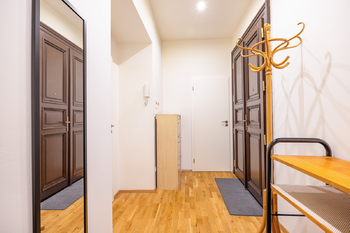 Prodej bytu 2+kk v osobním vlastnictví 72 m², Praha 2 - Vinohrady