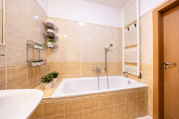 Prodej bytu 3+kk v osobním vlastnictví 1350 m², Rudná