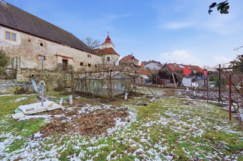 Prodej pozemku 666 m², Opočno