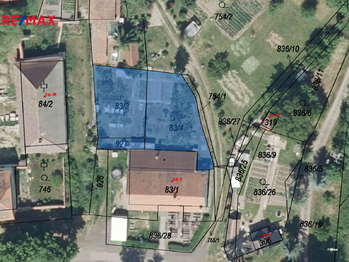 Prodej pozemku 666 m², Opočno