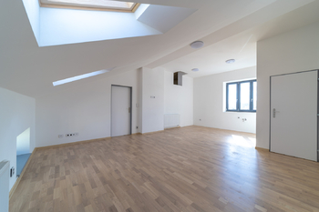 Pronájem bytu 3+kk v osobním vlastnictví 87 m², Šumperk