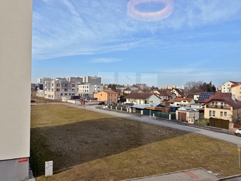 výhled z OP - Pronájem bytu 3+kk v osobním vlastnictví 87 m², České Budějovice