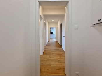 chodba - Pronájem bytu 3+kk v osobním vlastnictví 87 m², České Budějovice