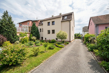 Prodej domu 426 m², Chodov