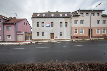 Prodej domu 426 m², Chodov