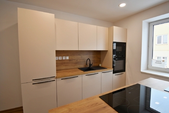 Pronájem bytu 2+kk v osobním vlastnictví 60 m², České Budějovice