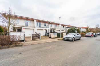 Prodej domu 95 m², Praha 9 - Újezd nad Lesy