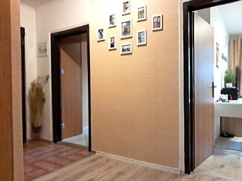 Předsíň - Pronájem bytu 3+1 v osobním vlastnictví 69 m², Praha 4 - Kamýk